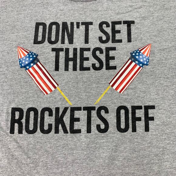 State Fitness Mens XXL Don't Set These Rockets Off Muscle Shirt Funny Humor Tee - Picture 5 of 5